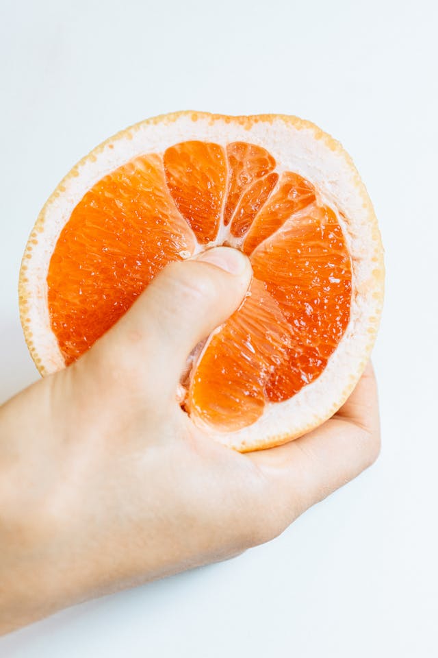 апельсин в роли клитора